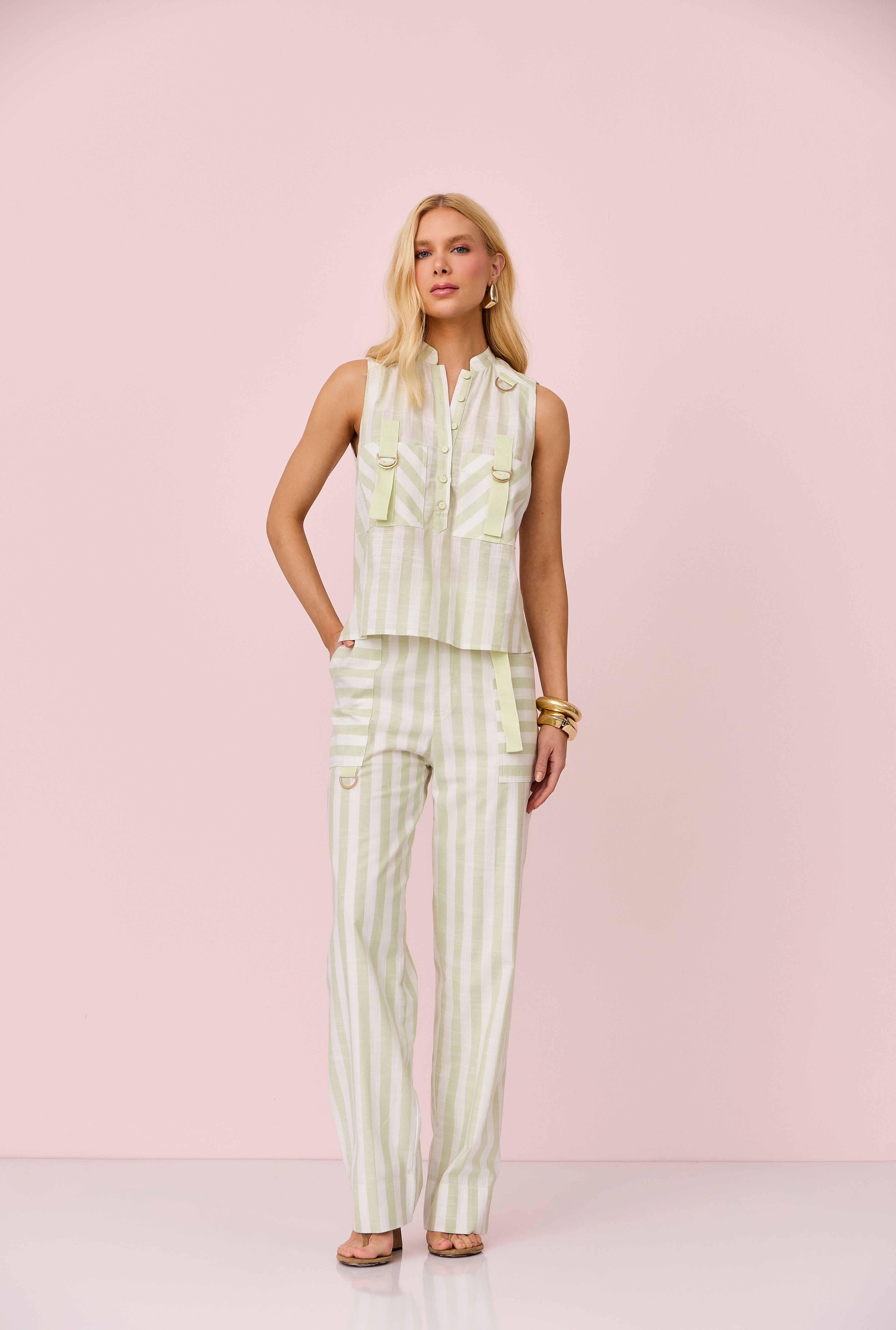 Conjunto Lais